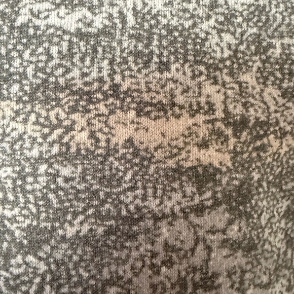 Gray Patterned Zip-Up Jacket - Picture 5 of 10